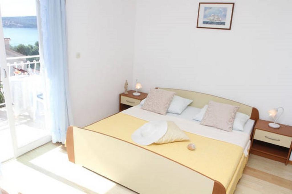 Lana Apartments Трогір Екстер'єр фото